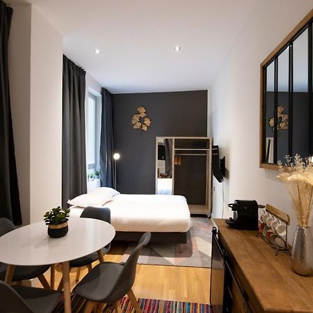 Le St Germain - Petillant Studio Decore Avec Gout En Centre-Ville Lyon Bagian luar foto